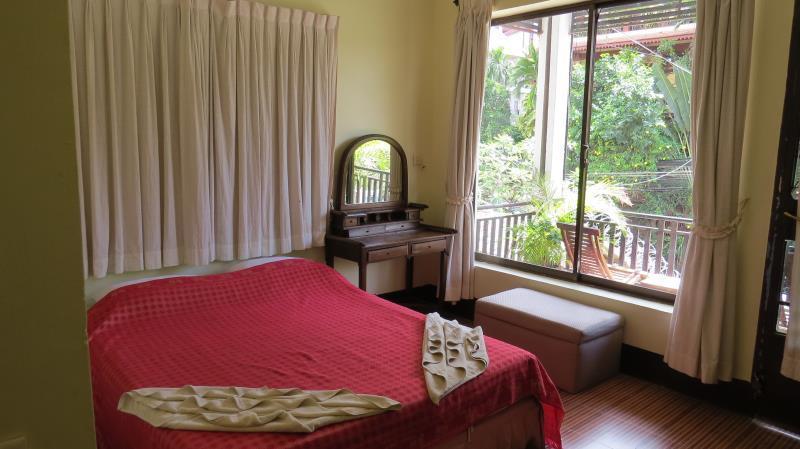 פנום פן Goldie Guesthouse מראה חיצוני תמונה