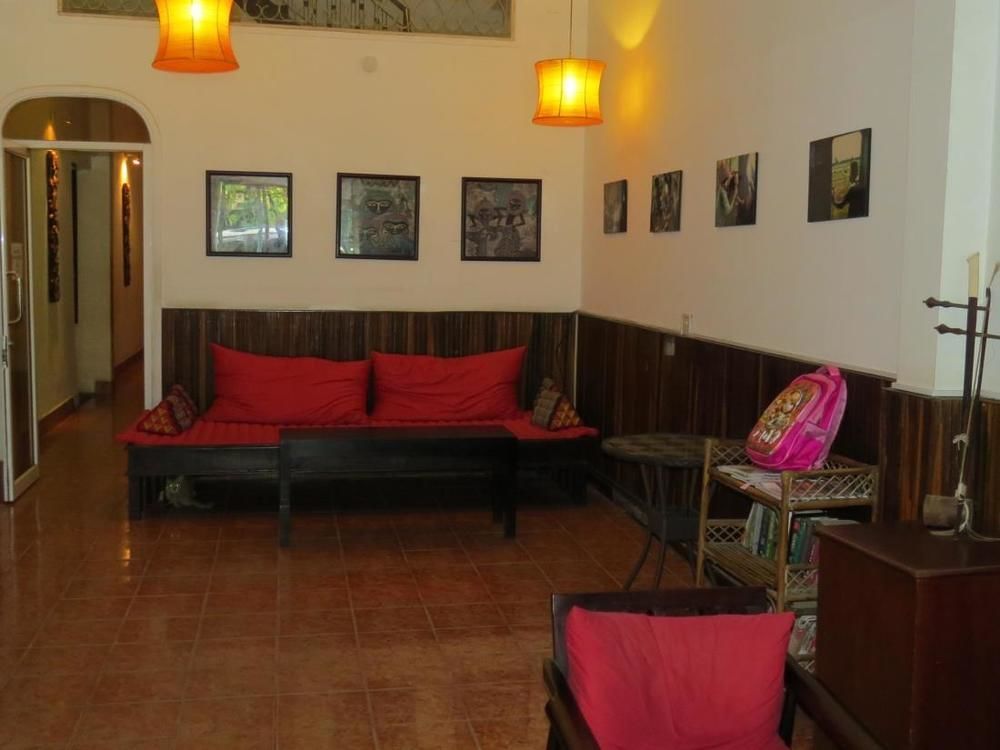 פנום פן Goldie Guesthouse מראה חיצוני תמונה