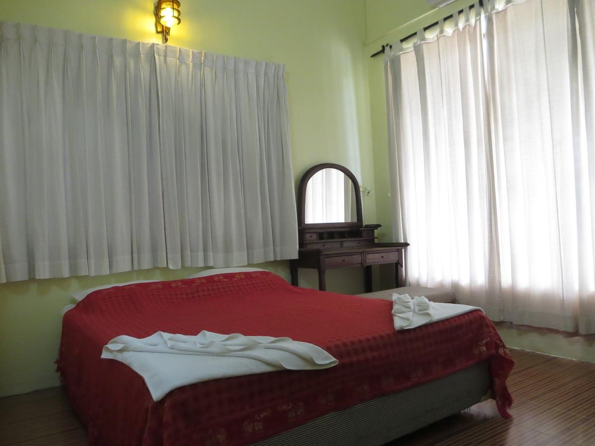 פנום פן Goldie Guesthouse מראה חיצוני תמונה