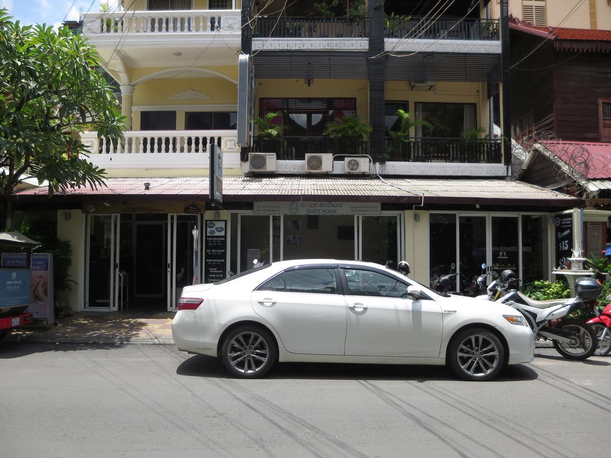 פנום פן Goldie Guesthouse מראה חיצוני תמונה