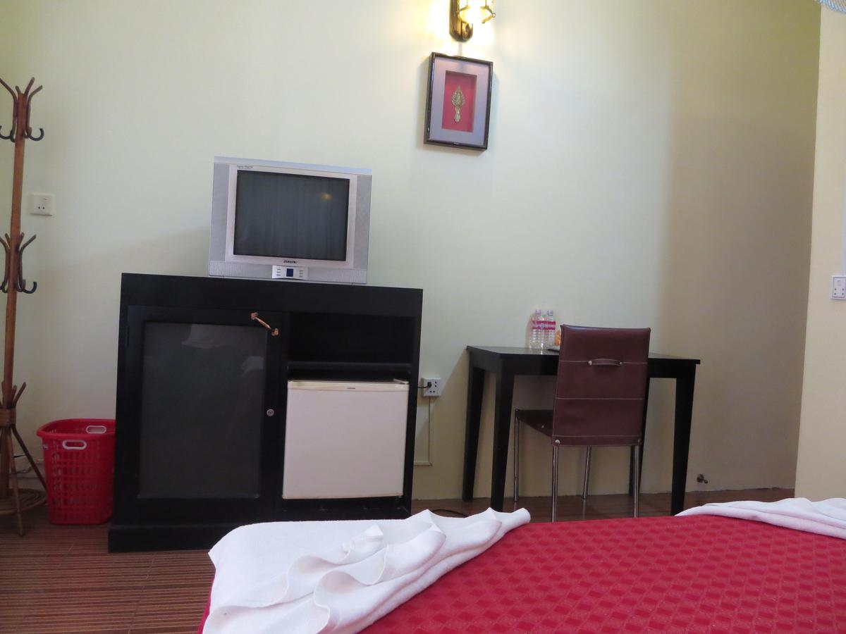פנום פן Goldie Guesthouse מראה חיצוני תמונה