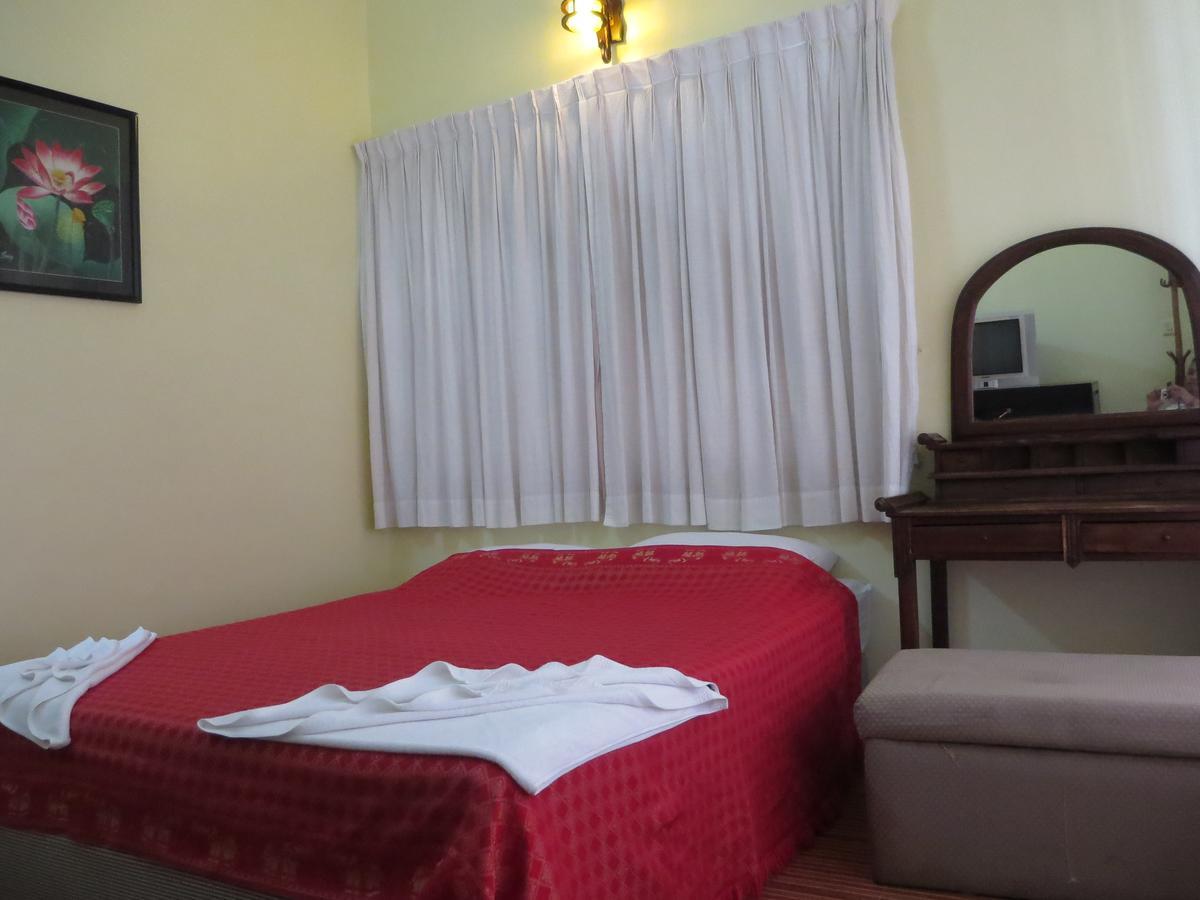 פנום פן Goldie Guesthouse מראה חיצוני תמונה