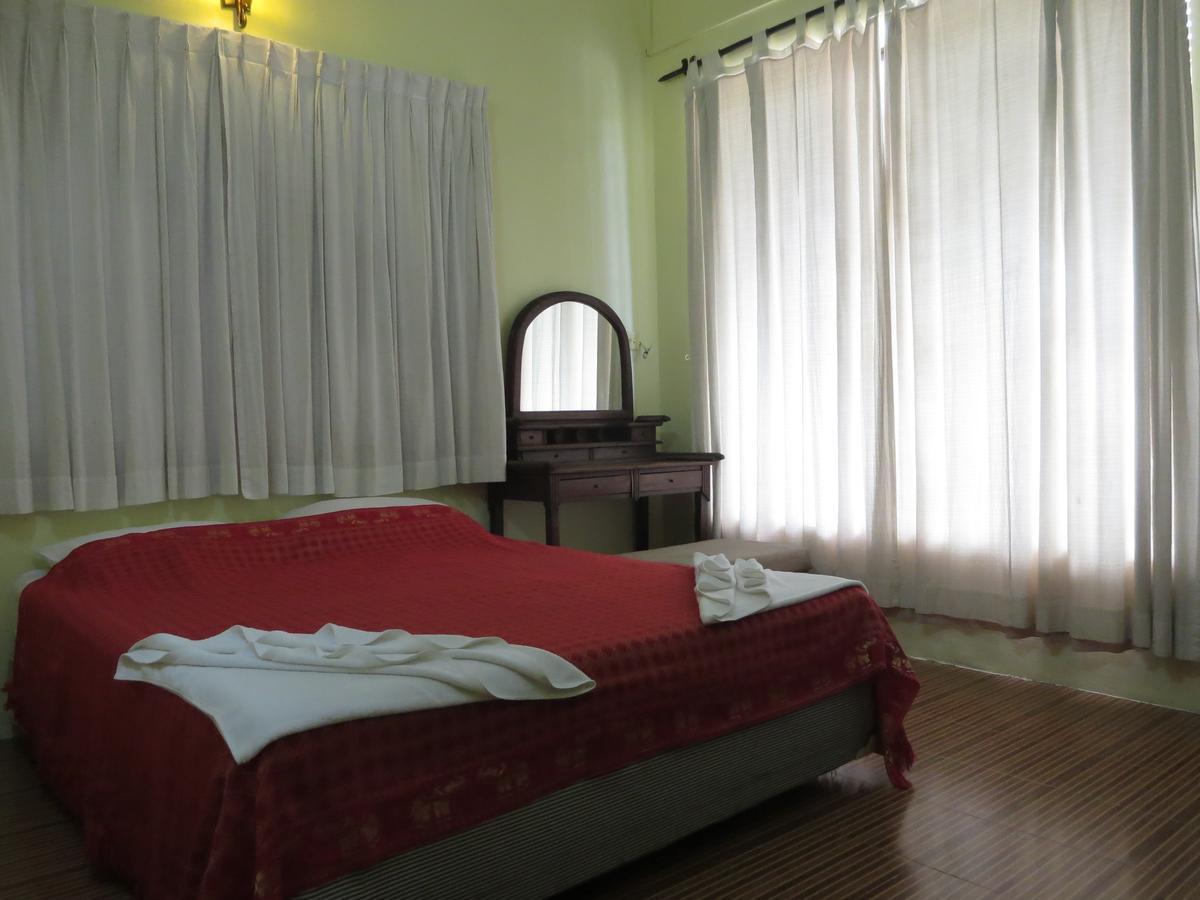 פנום פן Goldie Guesthouse מראה חיצוני תמונה